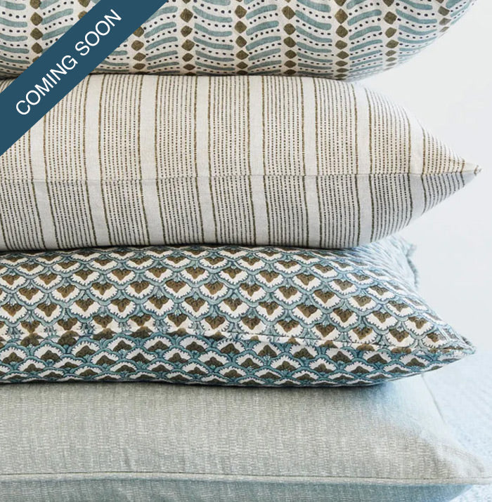 Pillows & Throws